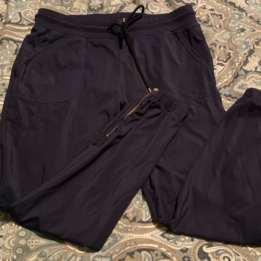 Zyia navy Peak Joggers